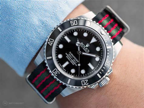 take off strap rolex submariner|rolex submariner on nato strap.